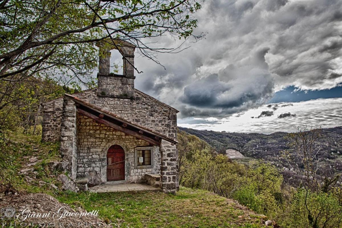 Villa Torre Del Grifone Nel Medioevo Di Cividale Del Friuli Faedis Exterior foto