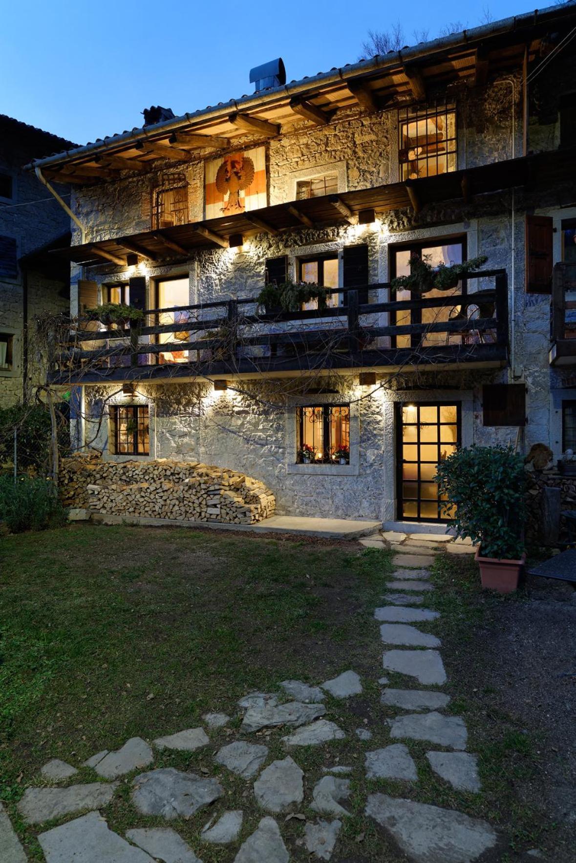 Villa Torre Del Grifone Nel Medioevo Di Cividale Del Friuli Faedis Exterior foto
